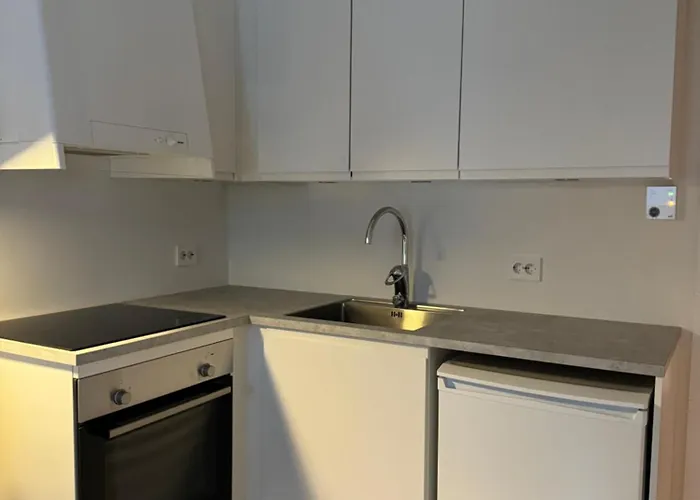 Liten Og Moderne Hybel Med Gratis Parkering Tromsø